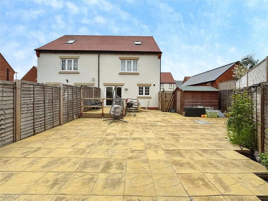 Taunton Road, Bicester, OX26, photo 20