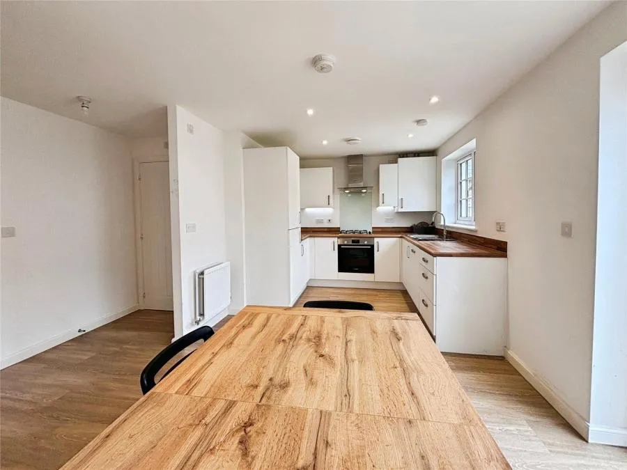 Taunton Road, Bicester, OX26, photo 4