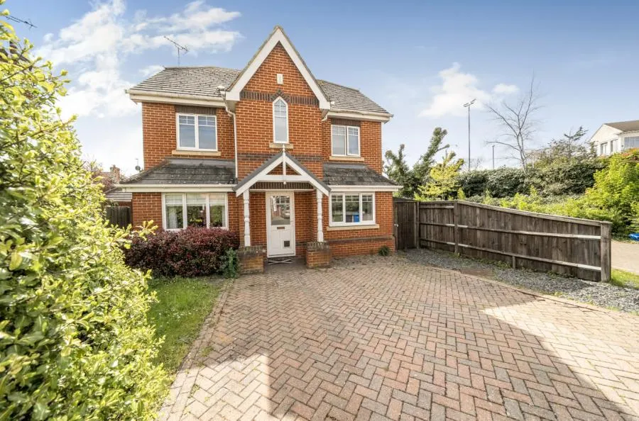 Nightingale Walk, Windsor, SL4, photo 20