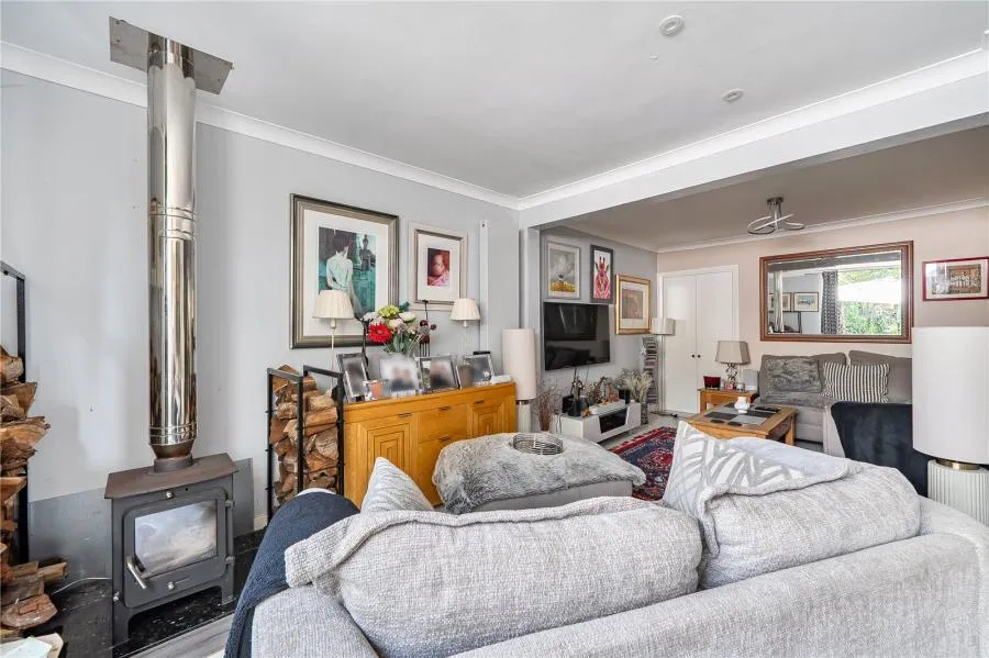 The Street, Fetcham, KT22, photo 11
