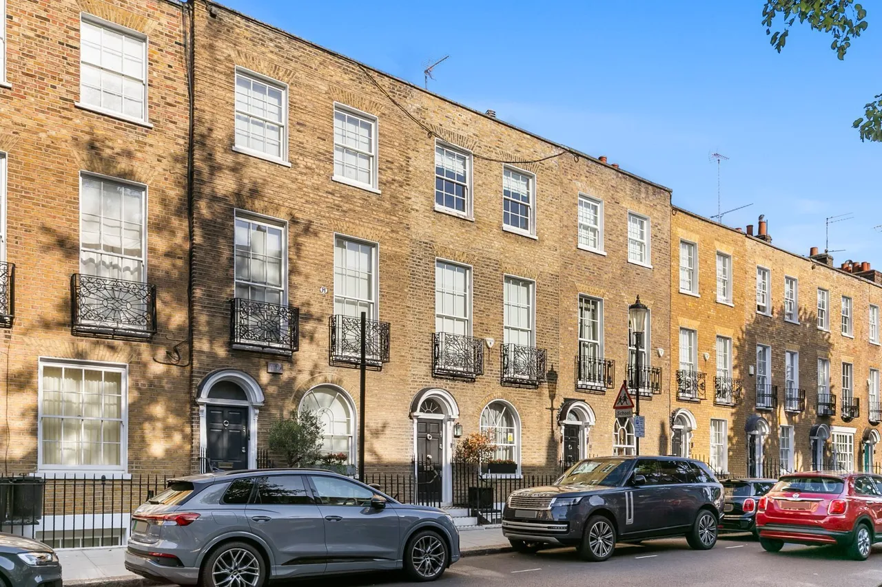 5 bed house for sale, Cadogan Street, Chelsea, SW3