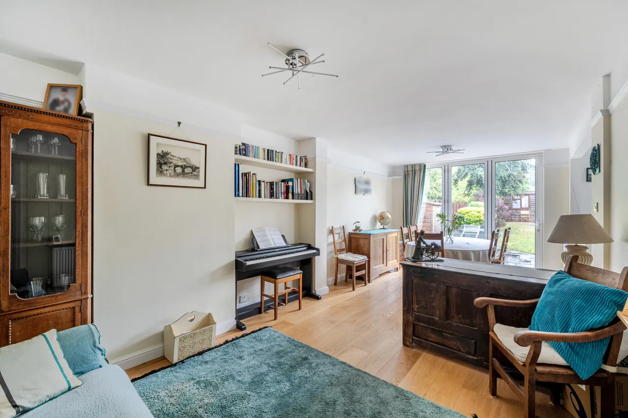 Whitehorse Drive, Epsom, KT18, photo 4