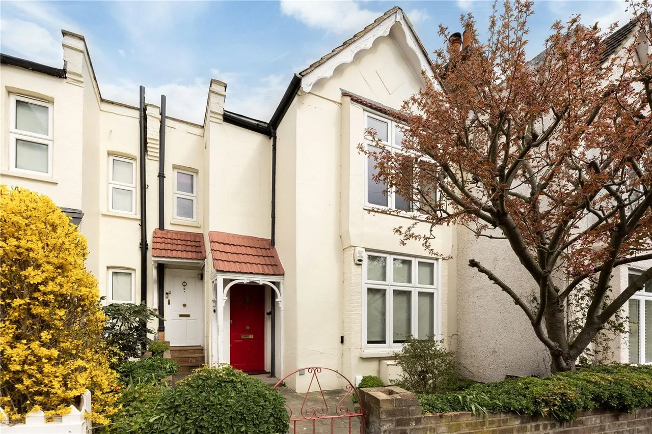 2 bed flat for sale — Delamere Road, London, SW20