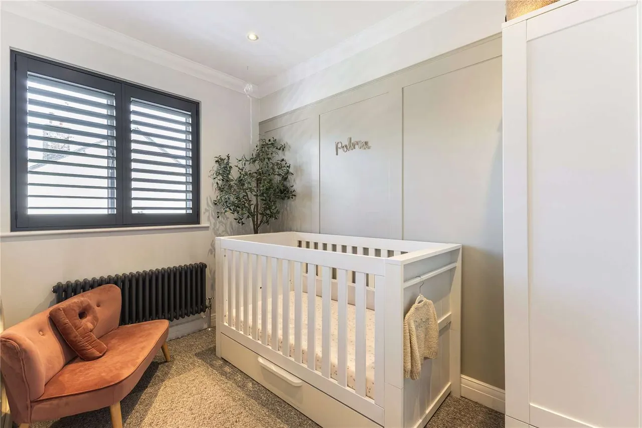 Just Off The Portsmouth Road, Cobham, KT11, photo 8