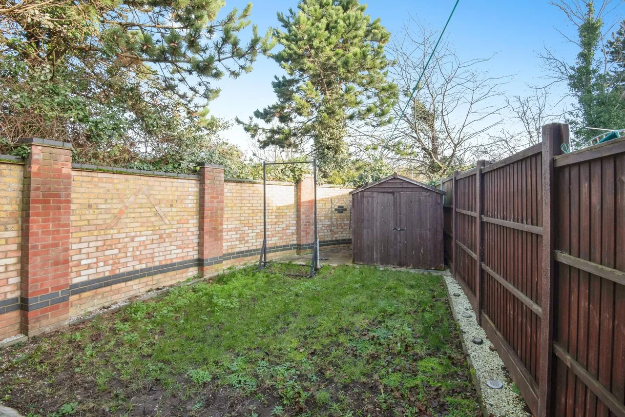 Buttercup Close, Bedford, MK42, photo 3