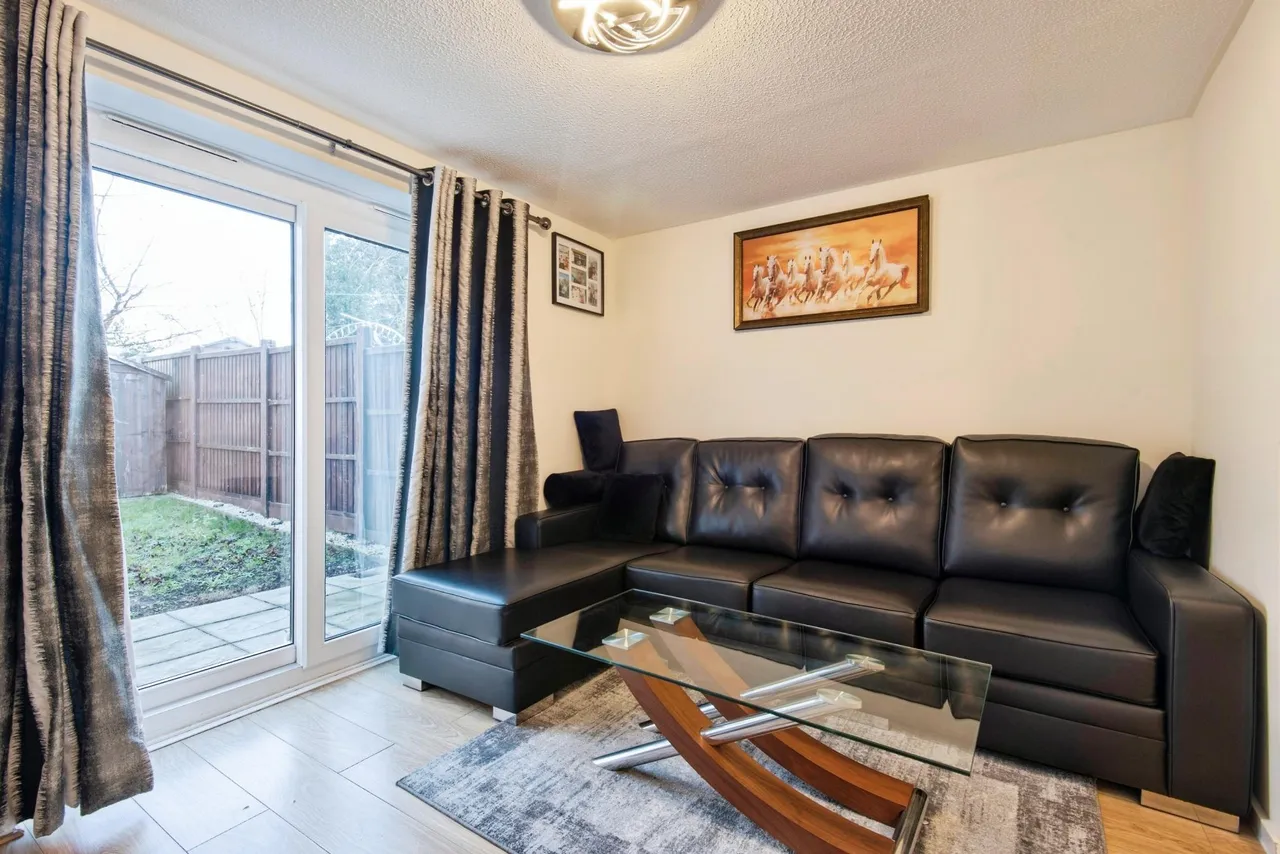 Buttercup Close, Bedford, MK42, photo 5