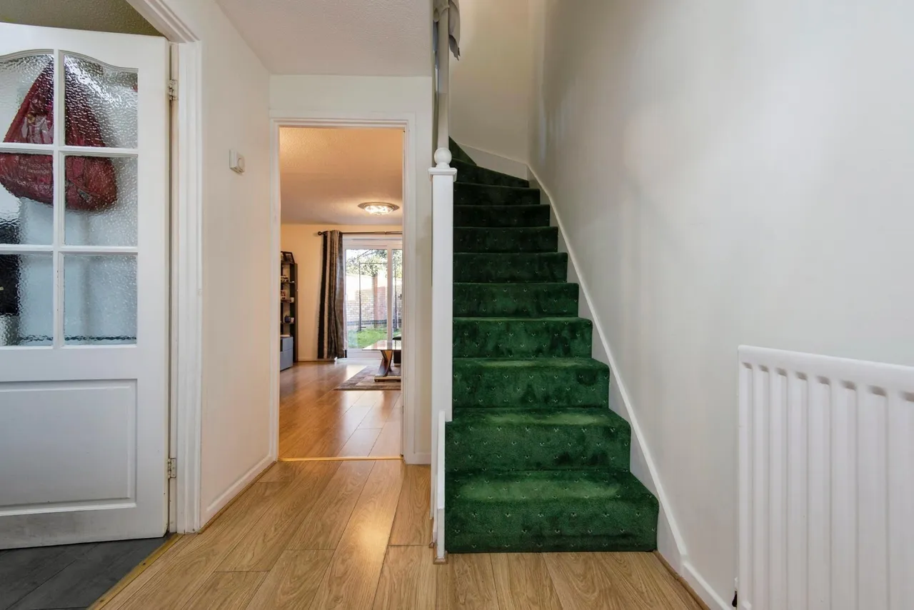 Buttercup Close, Bedford, MK42, photo 11