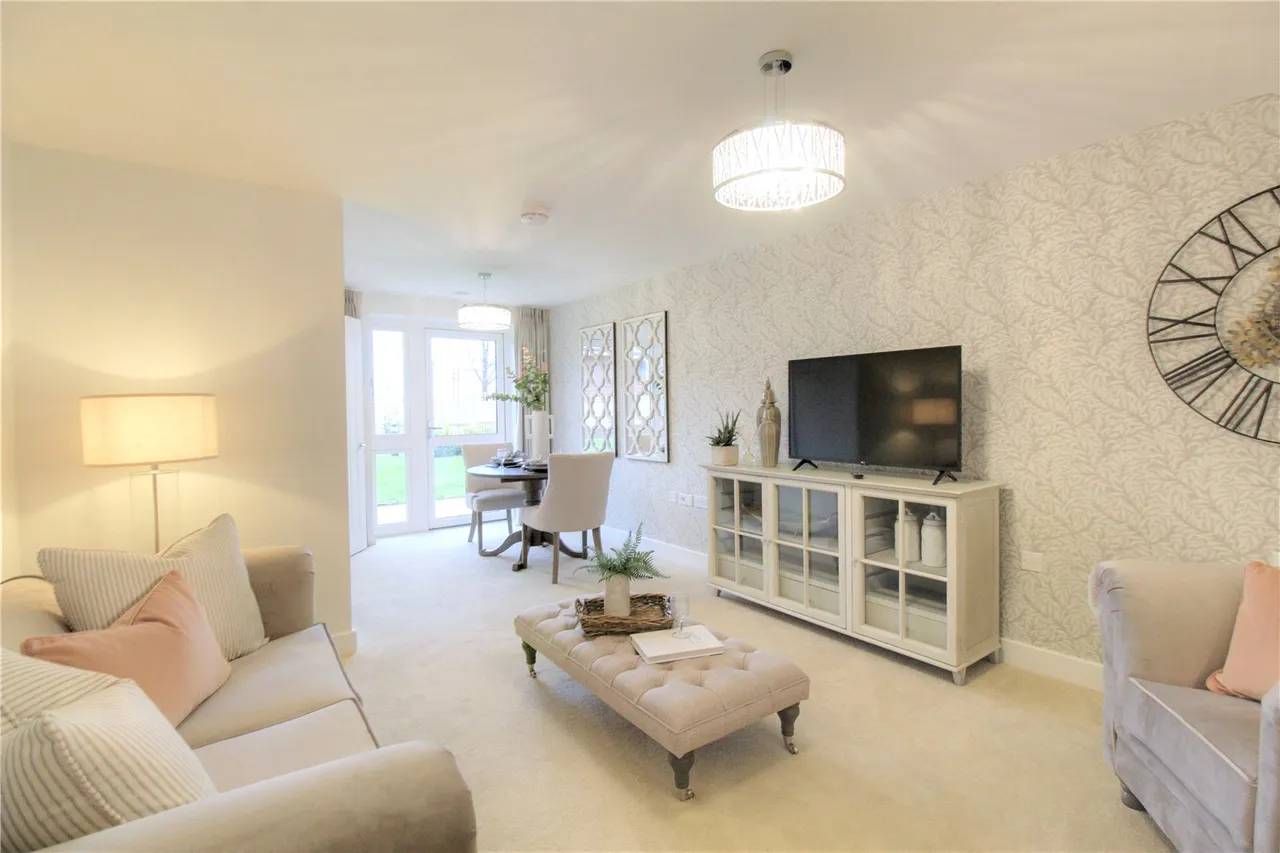 Station Road, Hook, RG27 9PH, photo 7