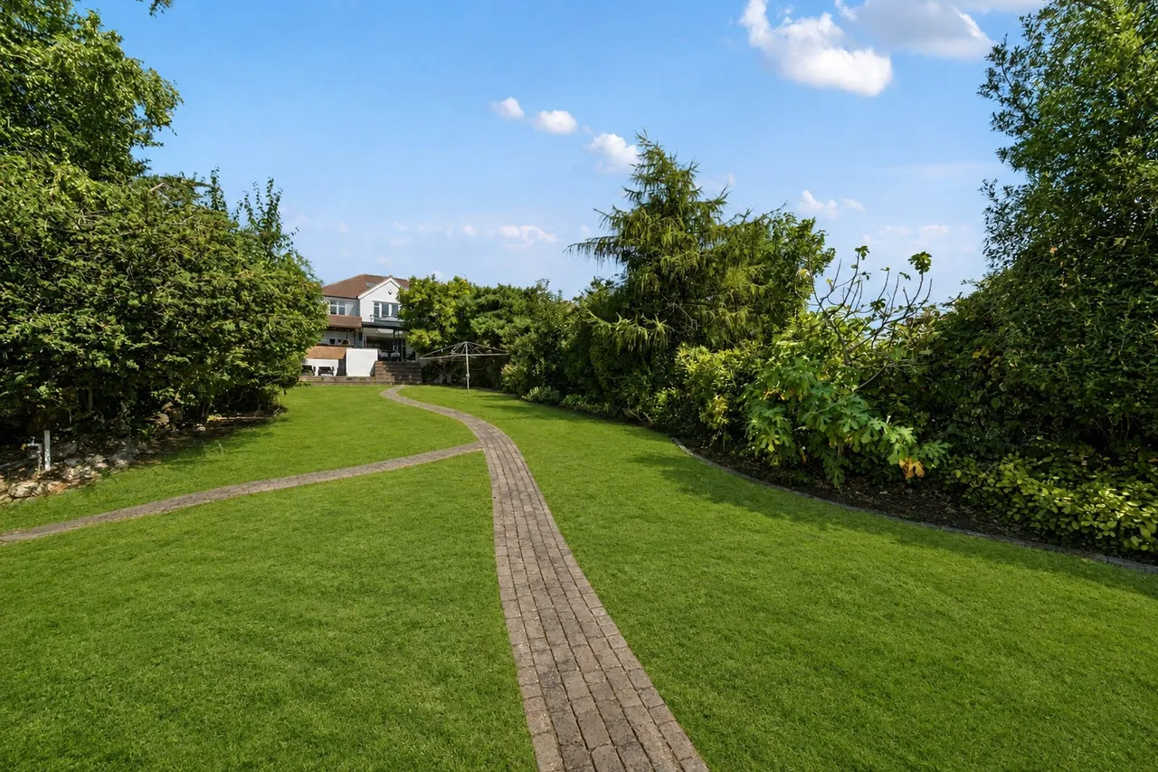 Bean Road, DA6, photo 15