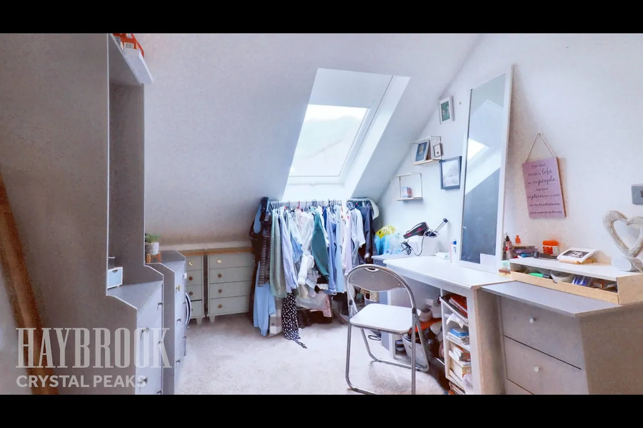 Staveley Road, poolsbrook, photo 22