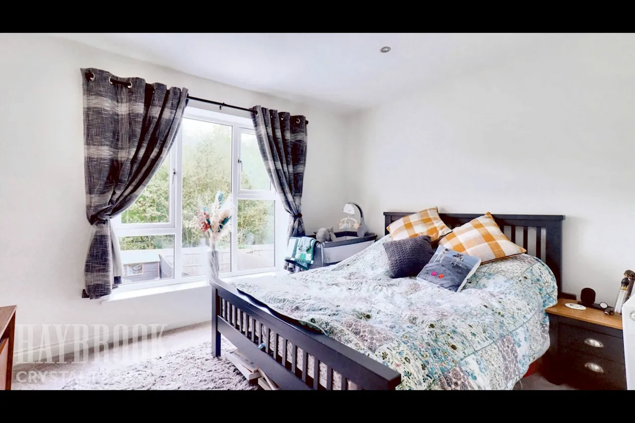 Staveley Road, poolsbrook, photo 10