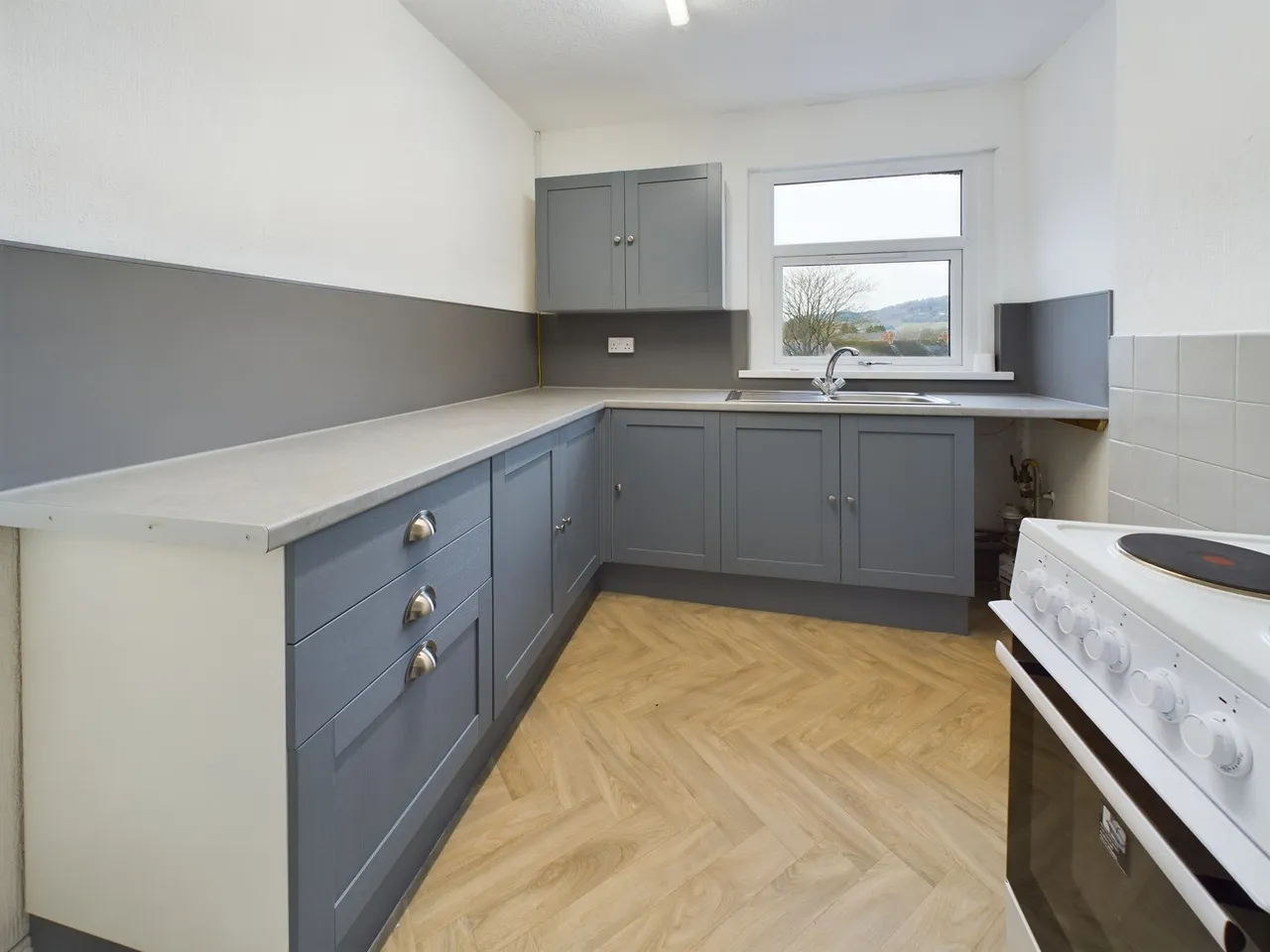 Park Street, Abergavenny, NP7, photo 2