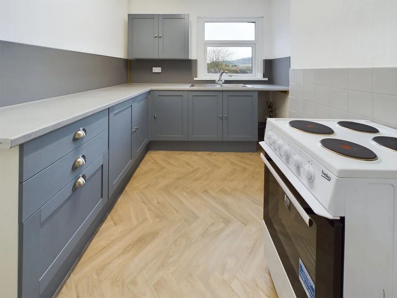 Park Street, Abergavenny, NP7, photo 13