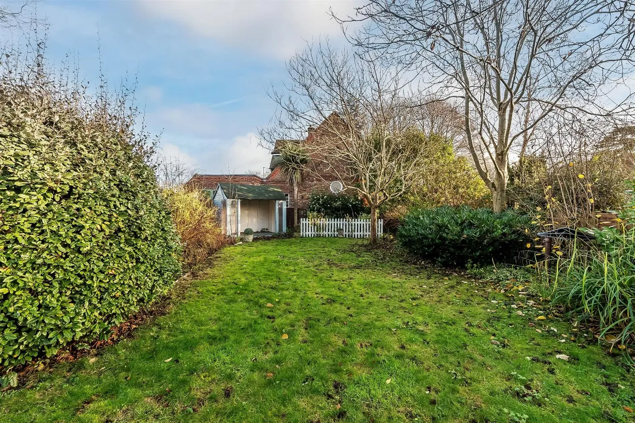 Leatherhead Road, Great Bookham, KT23, photo 7