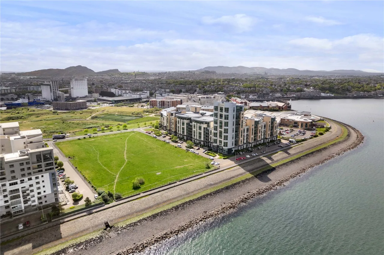Western Harbour Way, Newhaven, photo 40