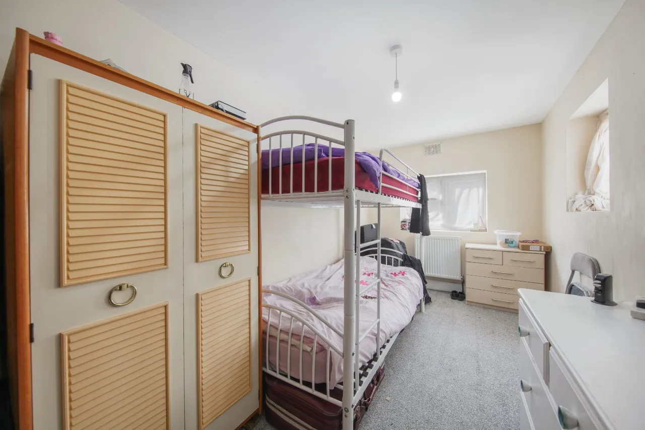 Brewery Road, SE18, photo 9