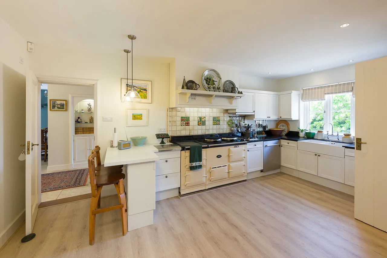 Streatley, Reading, RG8, photo 11