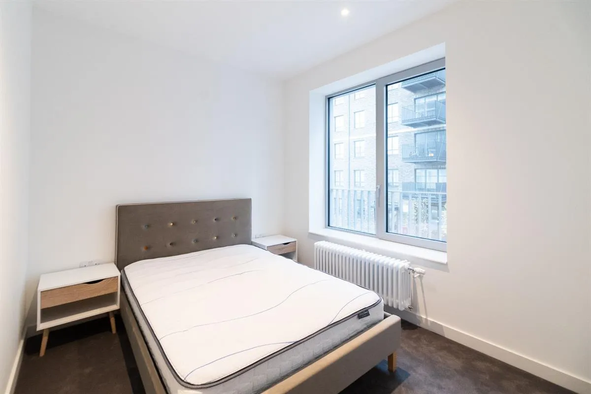 Flat , Rendel House, Goodluck Hope Walk, London, photo 5