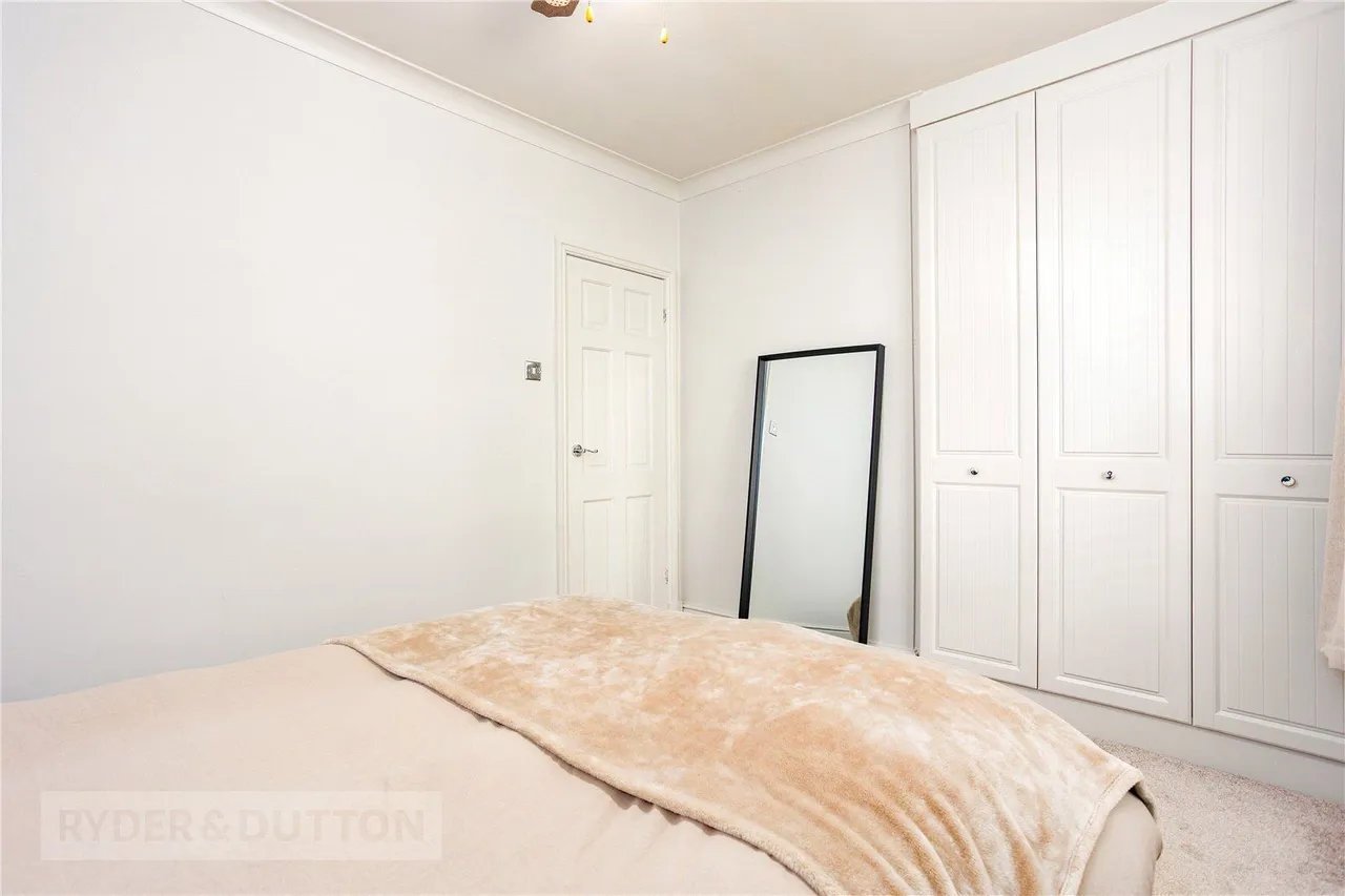 Manchester Road, Mossley, OL5, photo 14