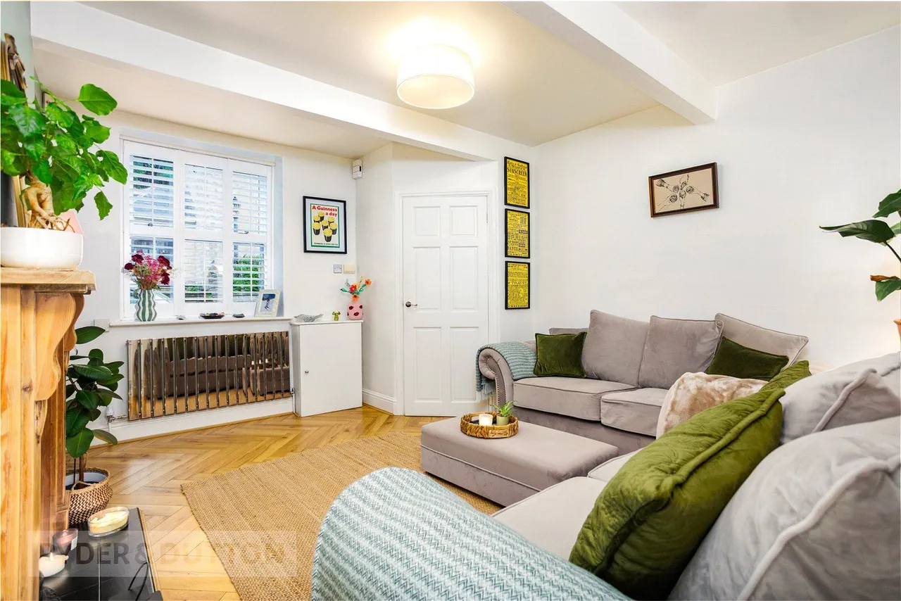 Manchester Road, Mossley, OL5, photo 3