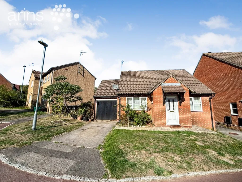 2 bed house to rent, Berstead Close, Lower Earley, RG6