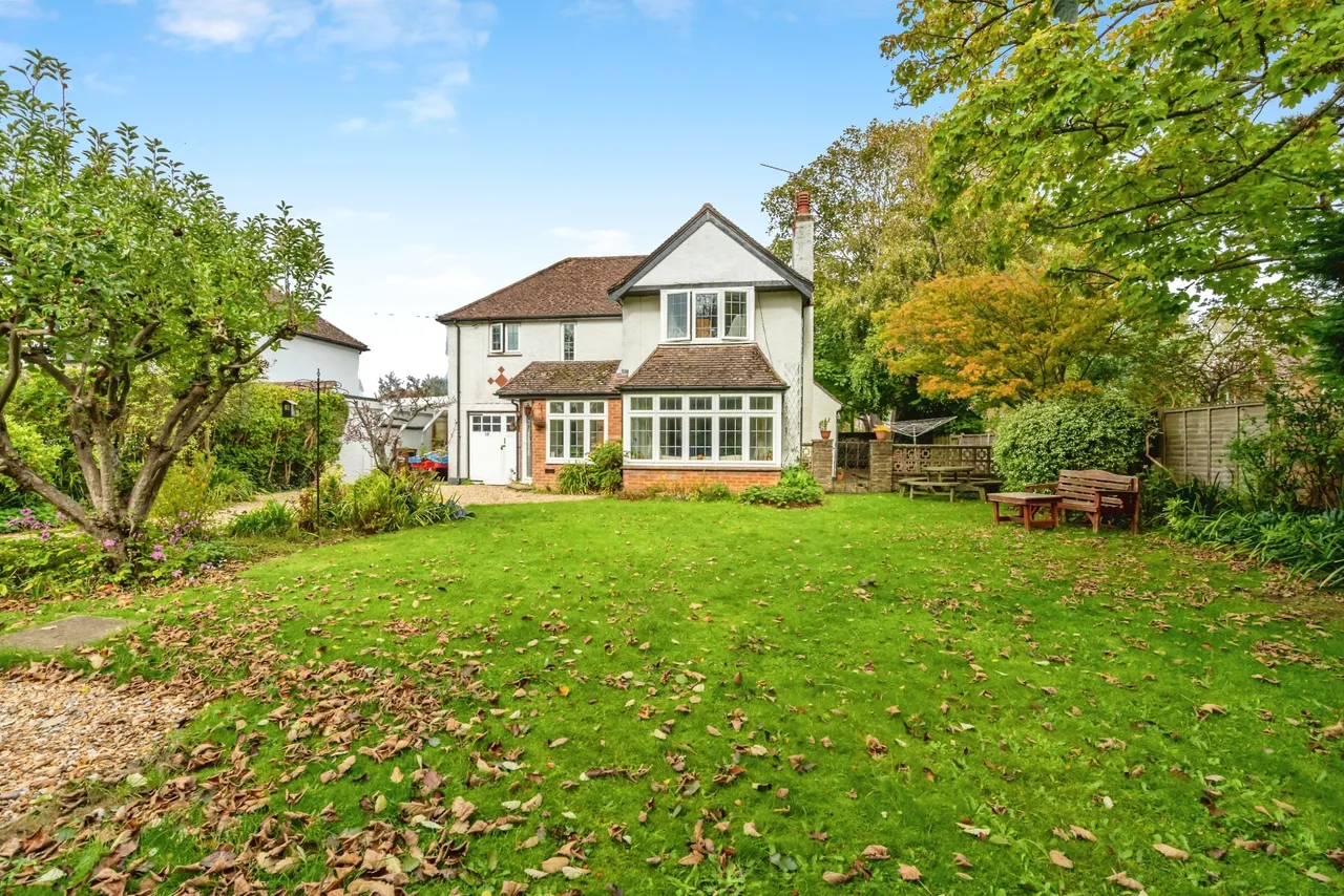 4 bed house for sale, West Avenue, Middleton-on-Sea, PO22
