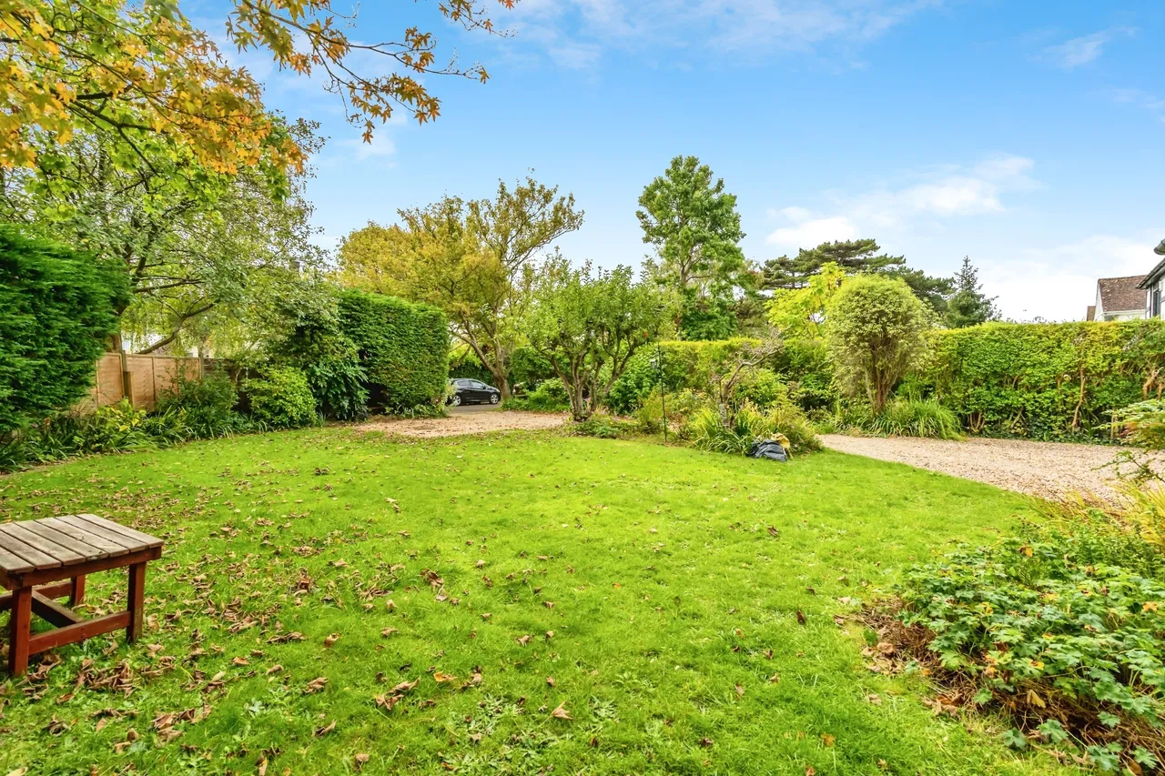 West Avenue, Middleton-on-Sea, PO22, photo 4