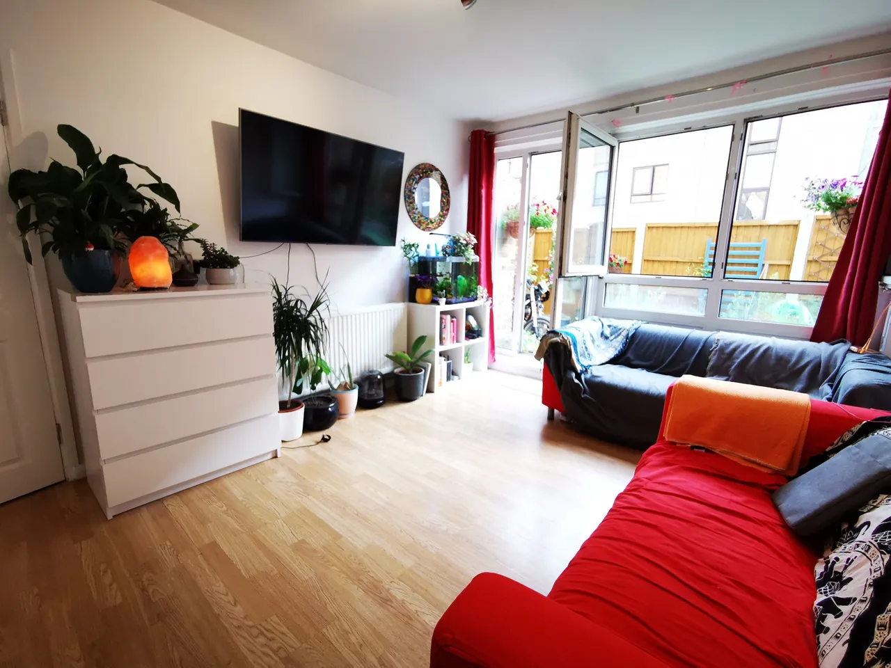 2 bed flat to rent, Southern Grove, London, E3