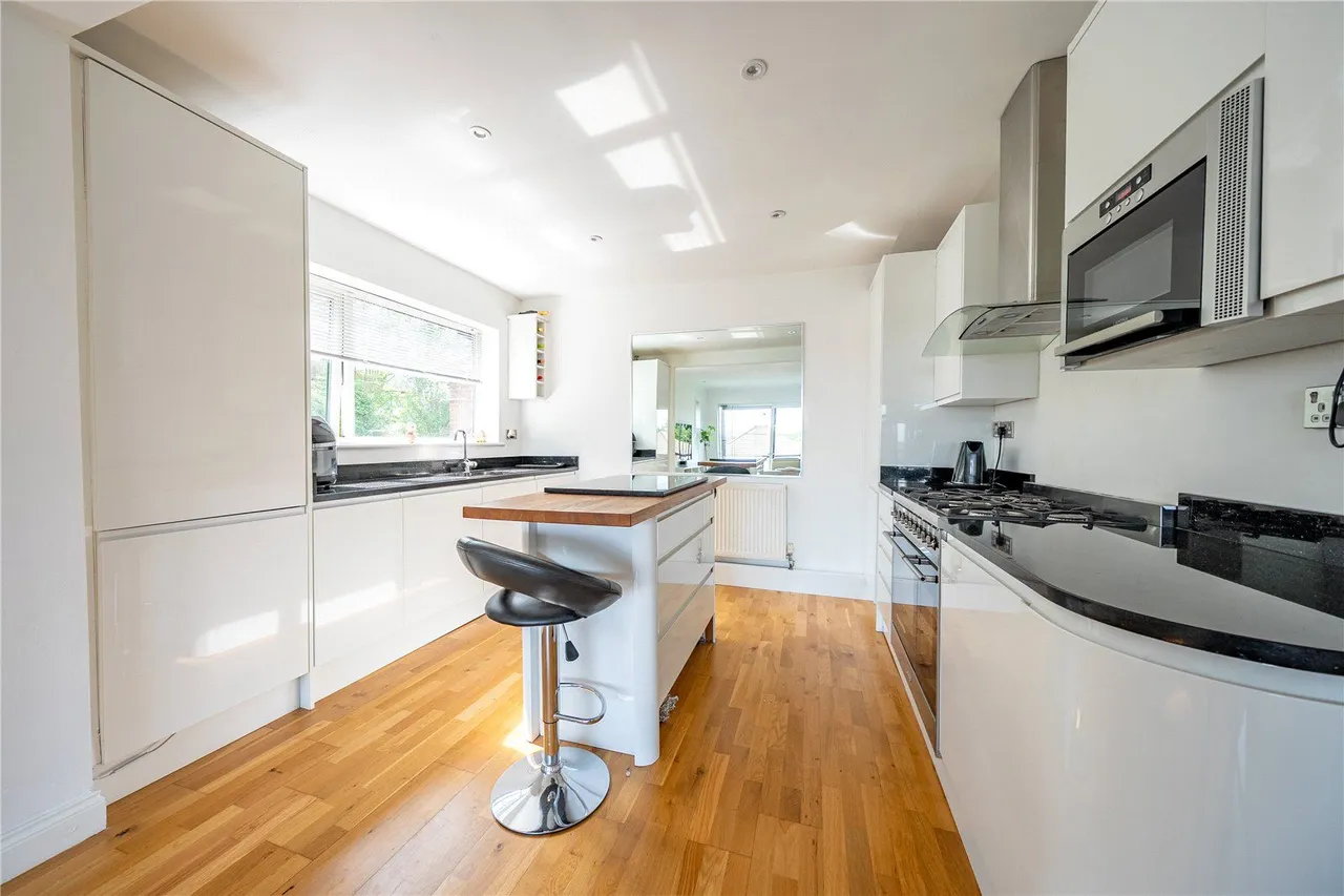 Sandhill Mount, Leeds, LS17, photo 3
