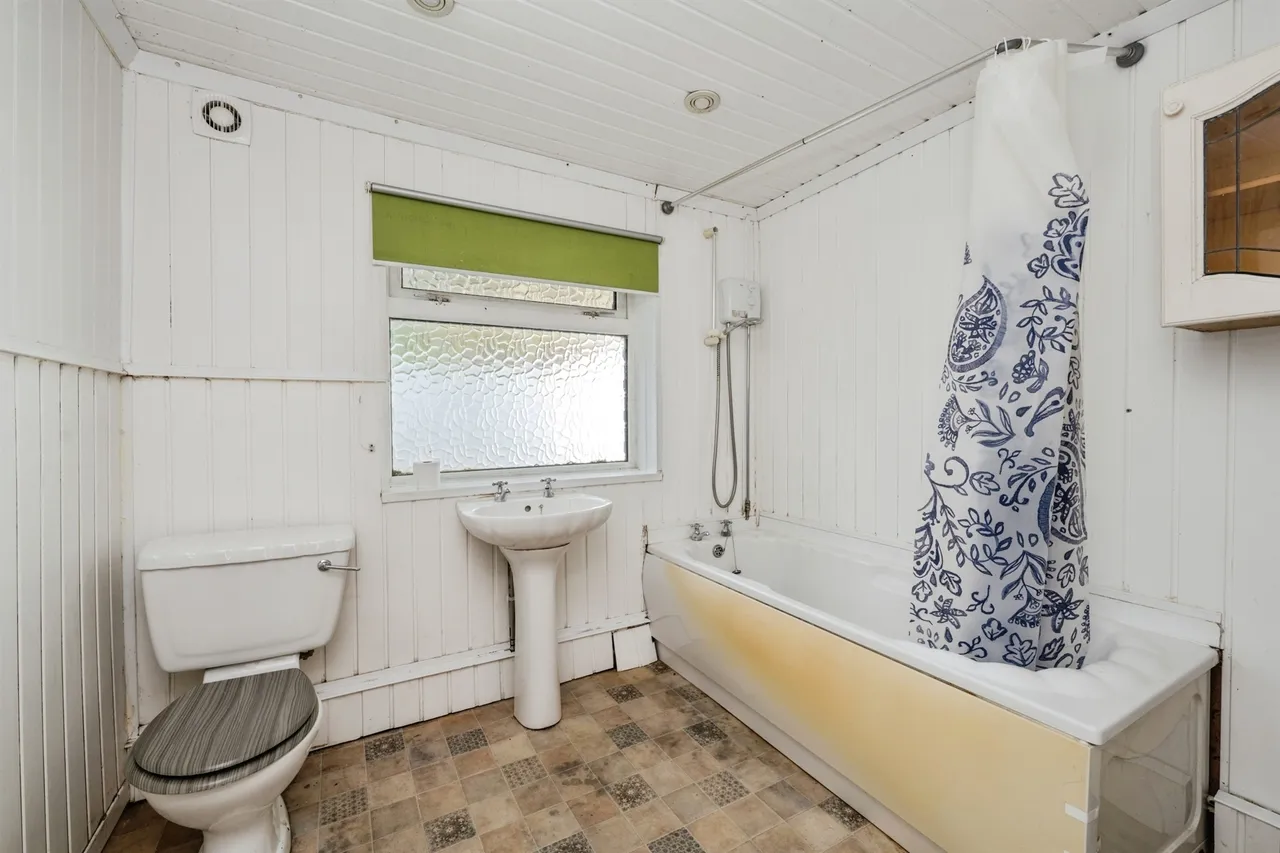 Clyndu Street, Swansea, SA6, photo 8