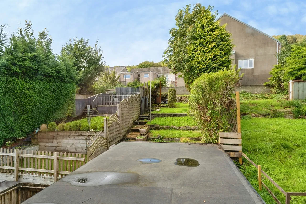 Clyndu Street, Swansea, SA6, photo 14