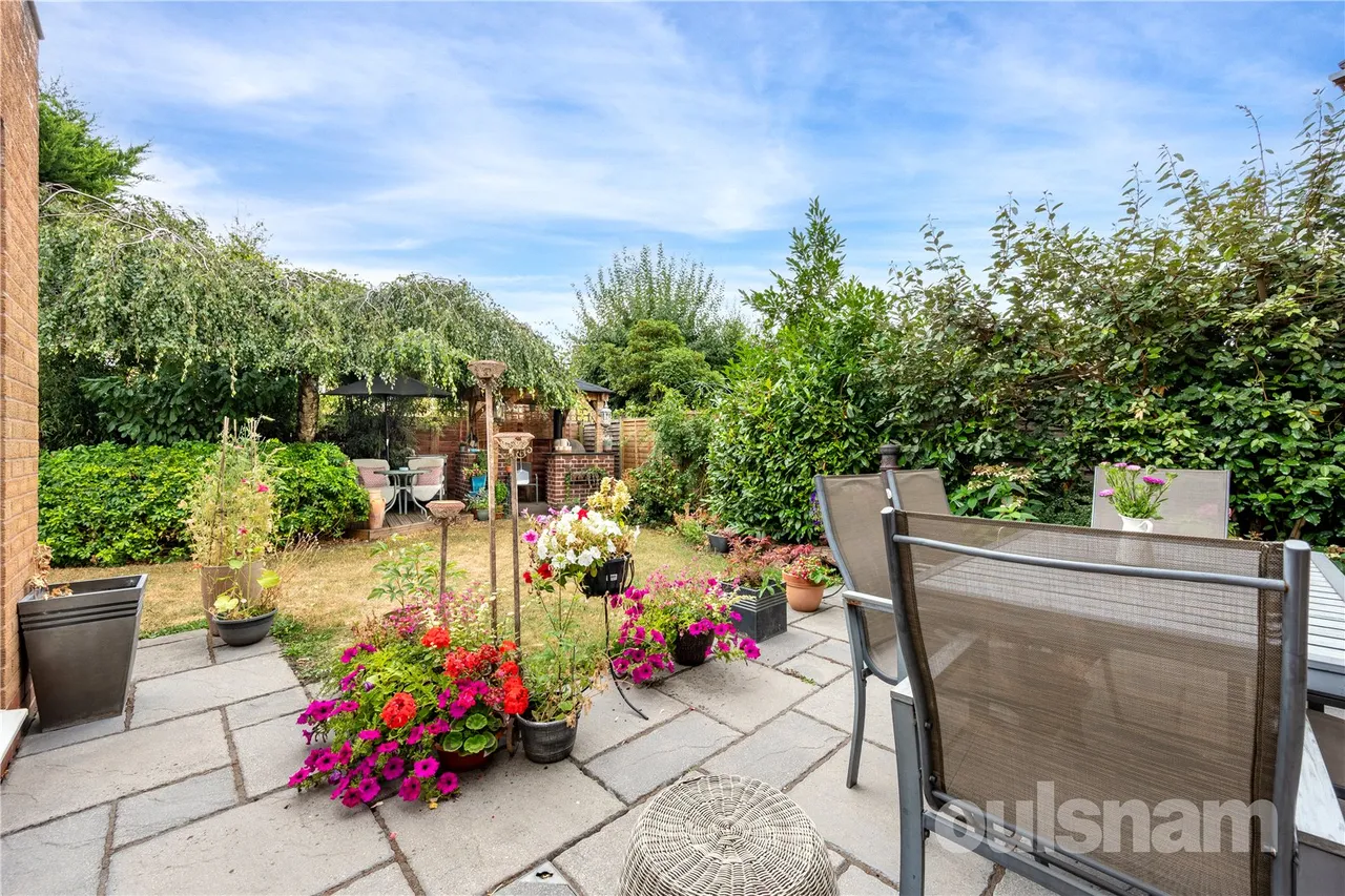 Birkdale Avenue, Blackwell, Bromsgrove, Worcestershire, B60 1BY, photo 17