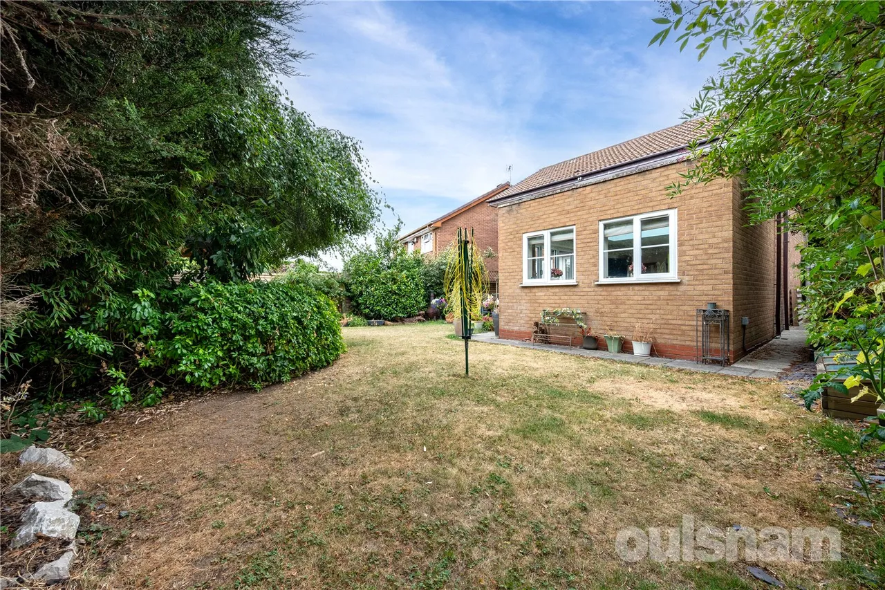 Birkdale Avenue, Blackwell, Bromsgrove, Worcestershire, B60 1BY, photo 20