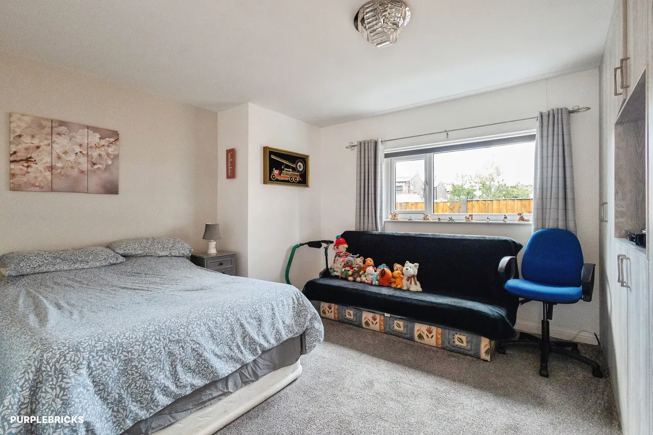 George Street, Oldham, OL2, photo 20