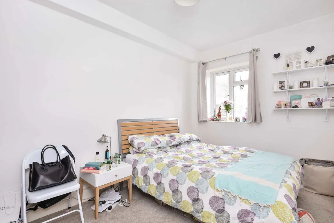Lochinvar Street, SW12, photo 3