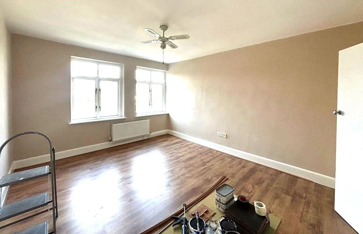 Wakemans Hill Avenue, London, NW9 0TR, photo 6