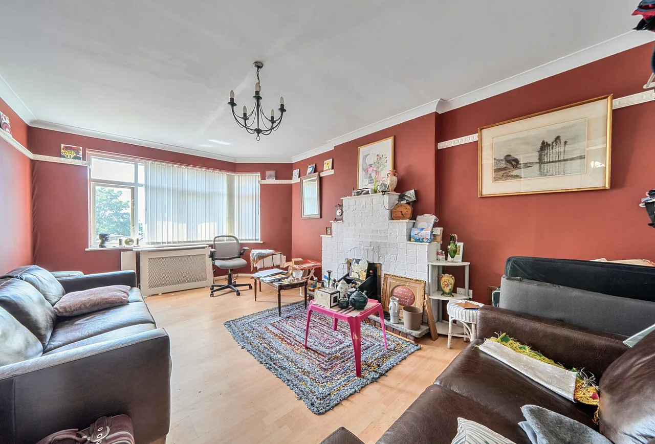 Wakemans Hill Avenue, London, NW9 0TR, photo 10