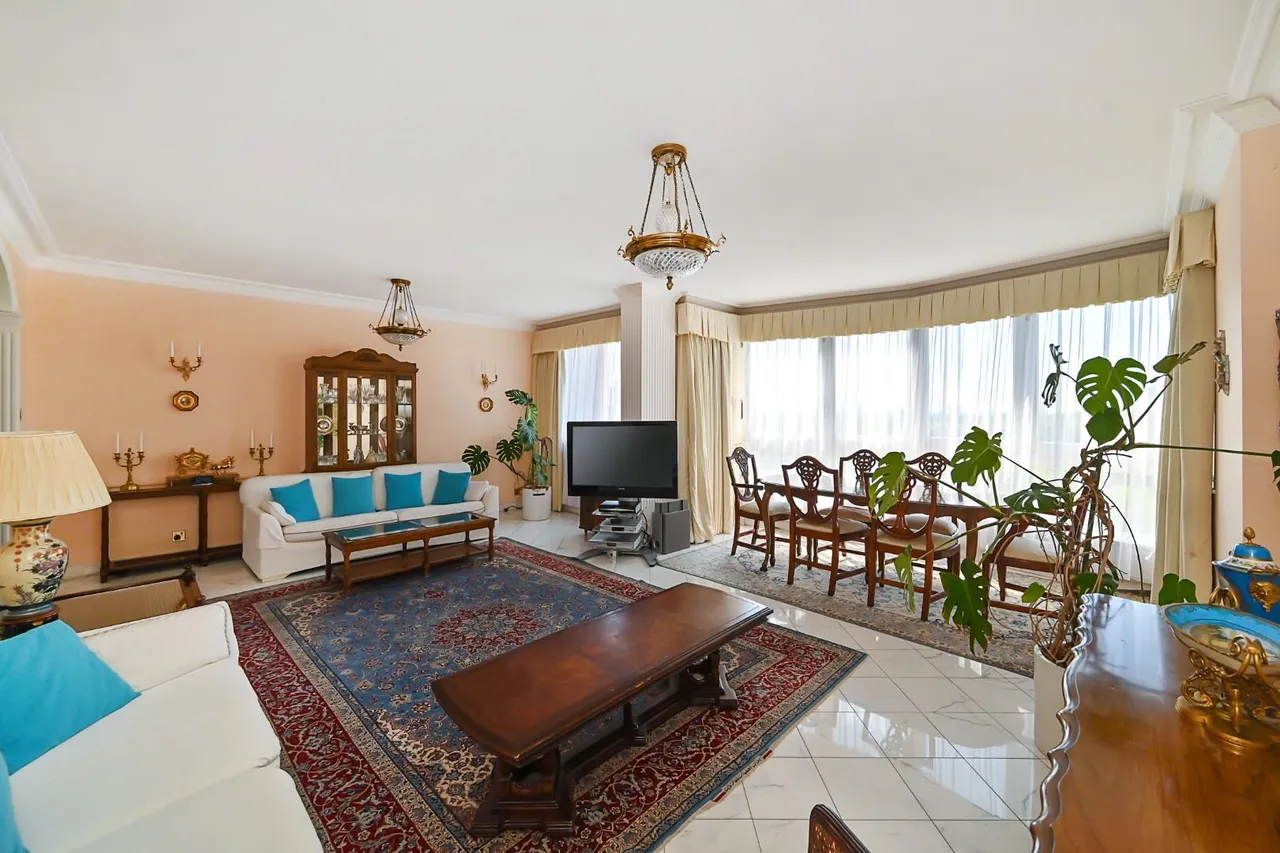 4 bed property for sale, Norfolk Crescent, Hyde Park, W2