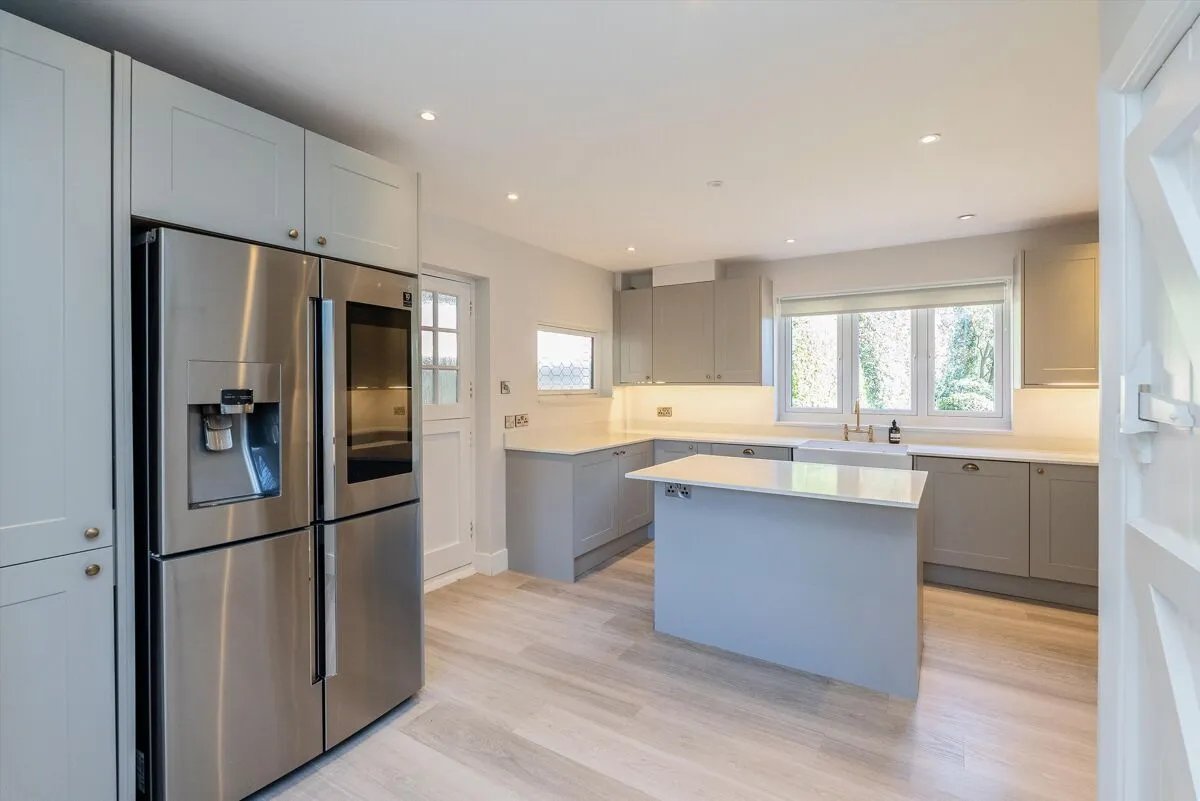 The Chase, Oxshott, KT22, photo 7