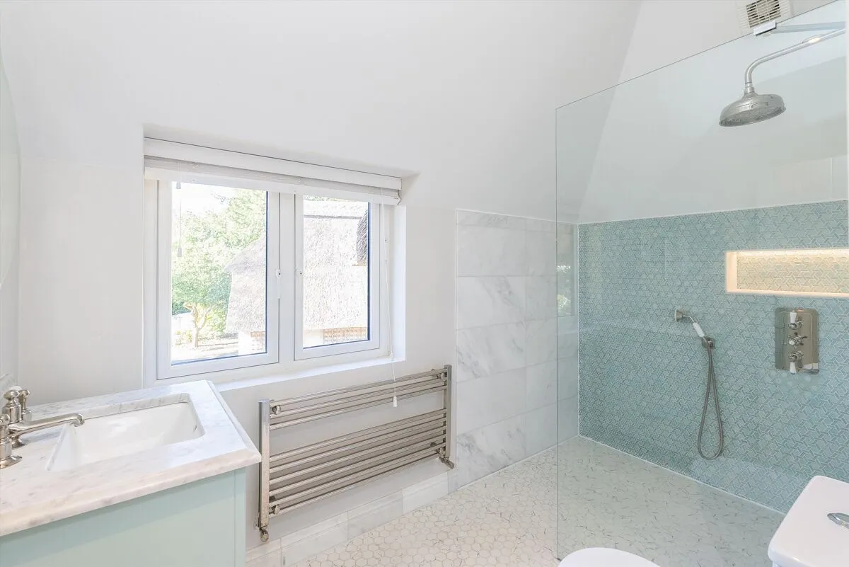 The Chase, Oxshott, KT22, photo 15