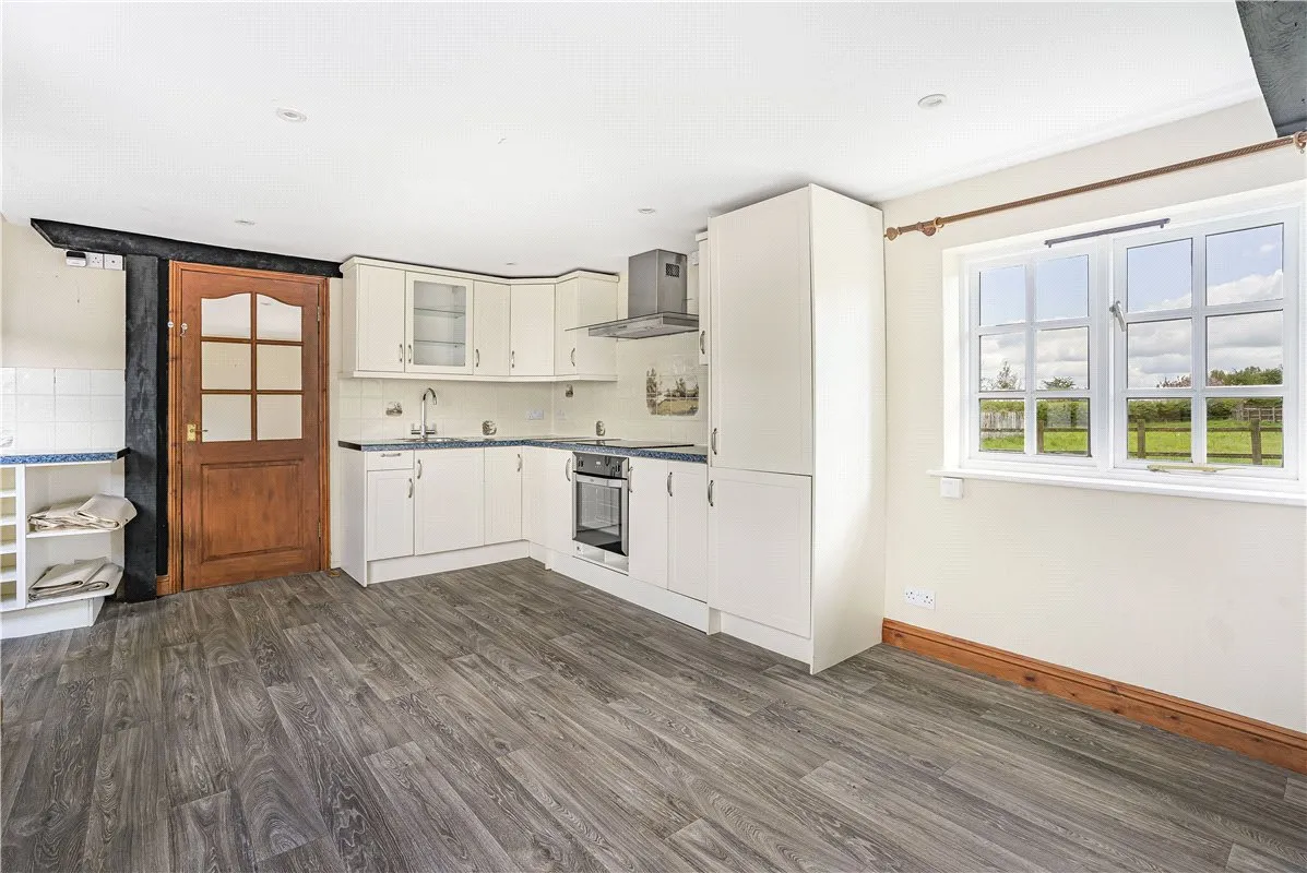 Mill Lane, Twyford, MK18, photo 41