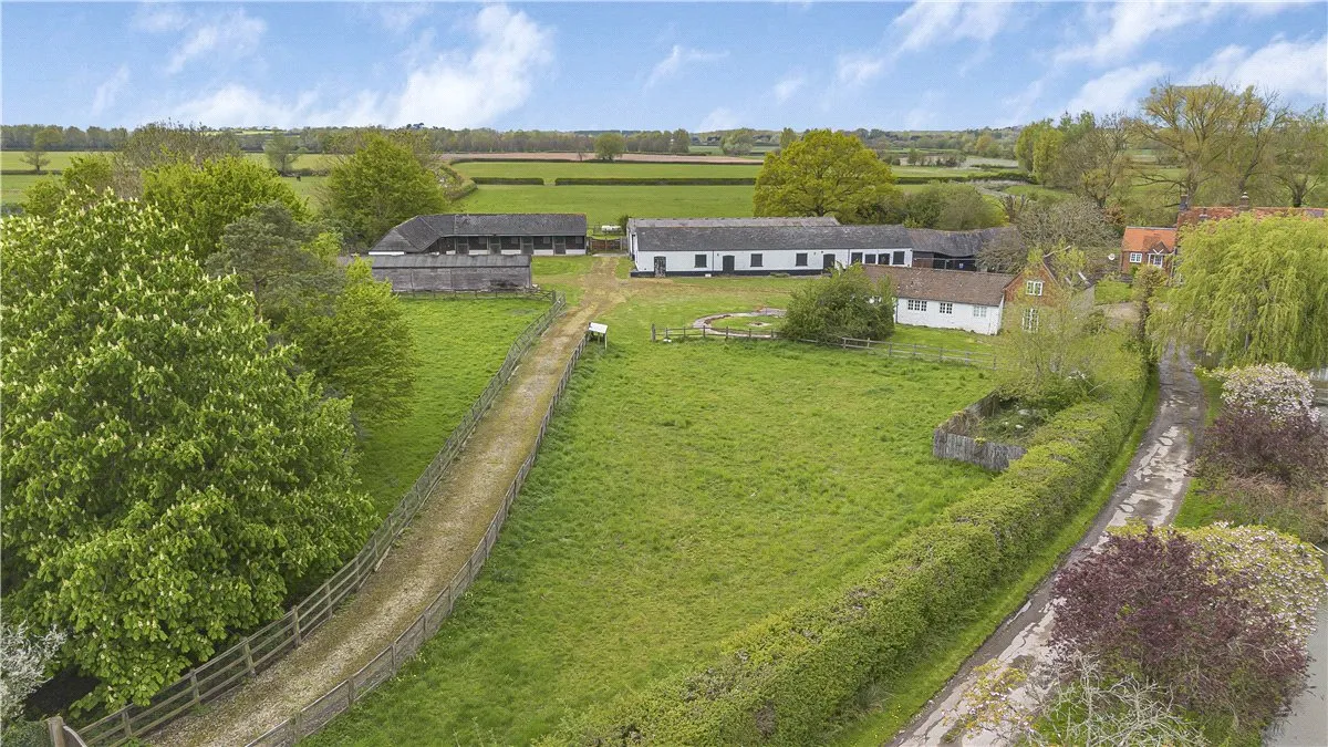 Mill Lane, Twyford, MK18, photo 6