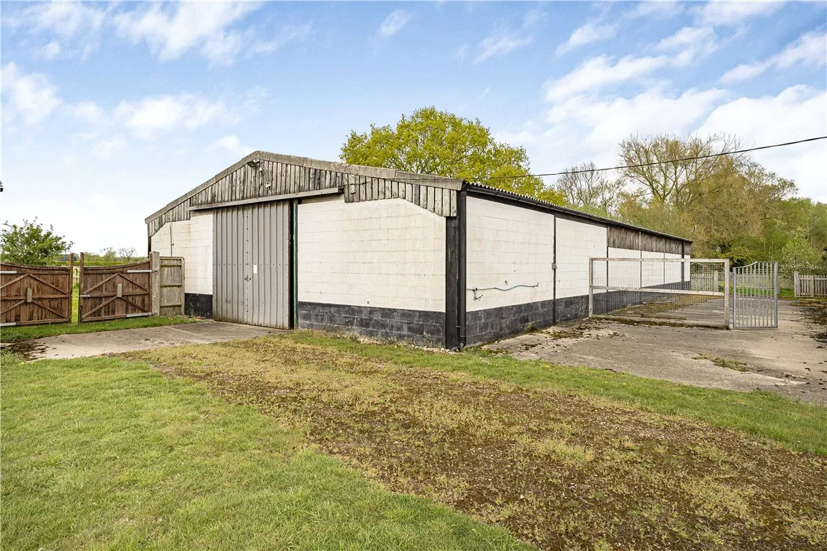 Mill Lane, Twyford, MK18, photo 56