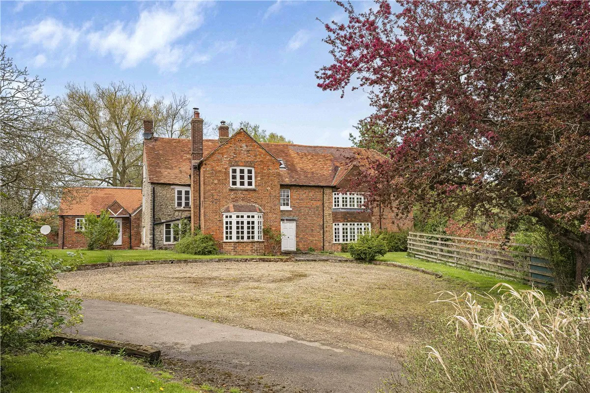 Mill Lane, Twyford, MK18, photo 30