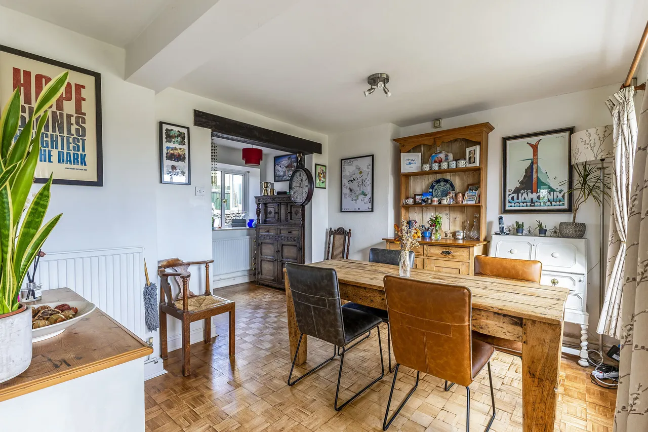 Nr. Daglingworth, Cirencester, GL7, photo 10
