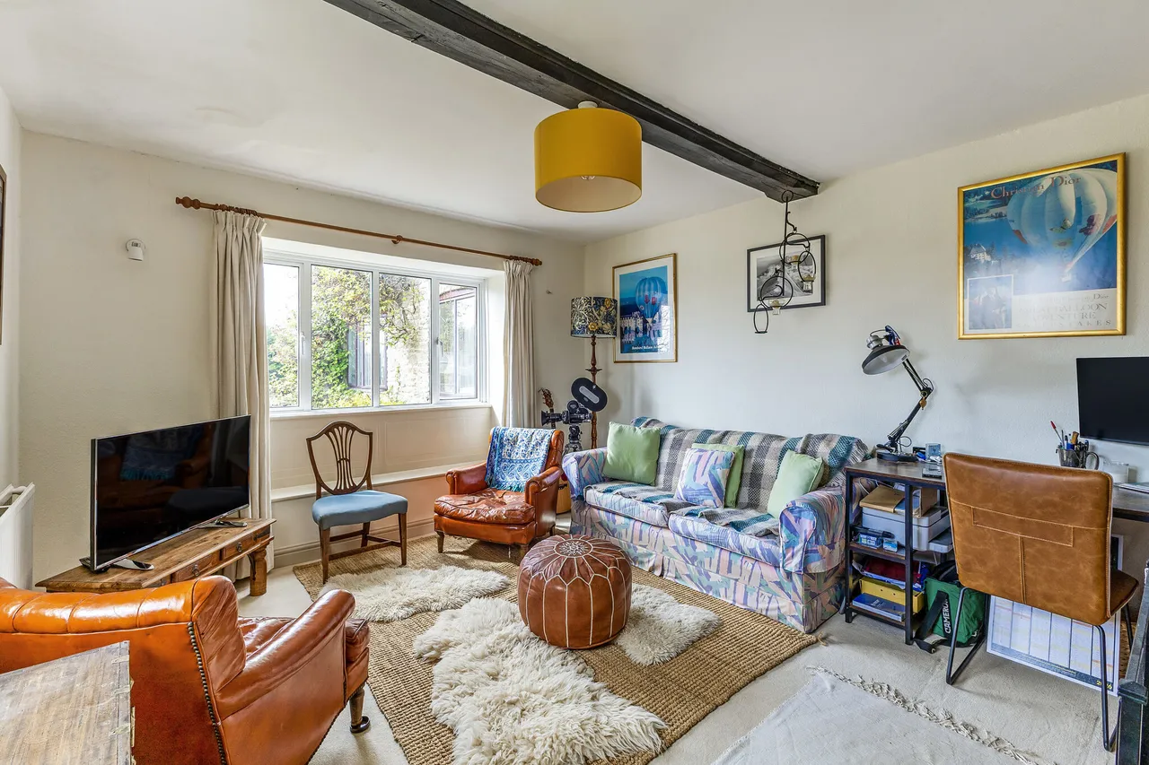 Nr. Daglingworth, Cirencester, GL7, photo 5