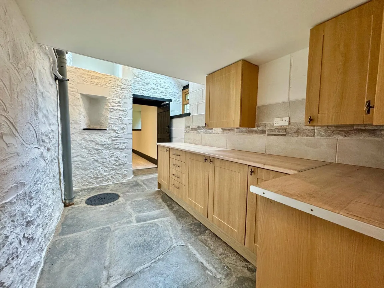 Hundred House, Llandrindod Wells, Powys, LD1 5RS, photo 14