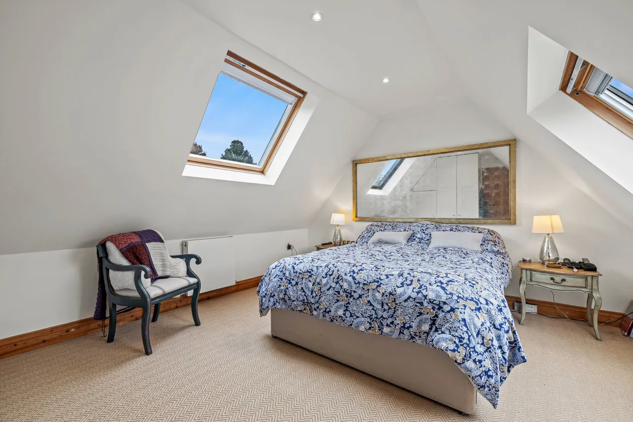 Mumbles Road, Blackpill, SA3, photo 39
