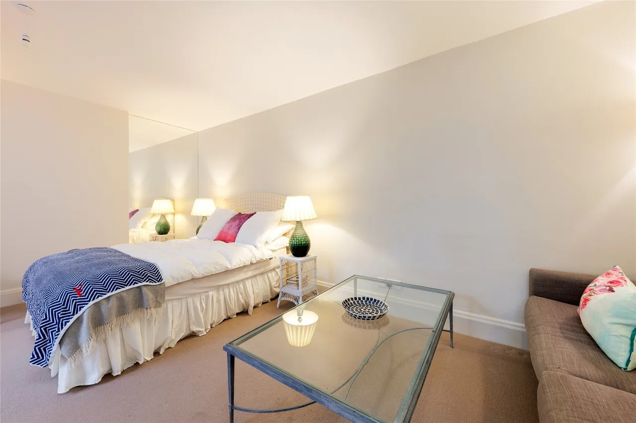 Meriden Court, Chelsea Manor Street, Chelsea, SW3, photo 5