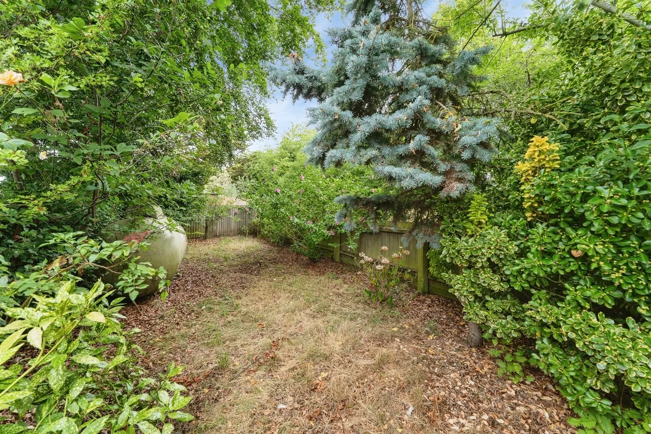 The Hall Close, Icklingham, Bury St. Edmunds, photo 5